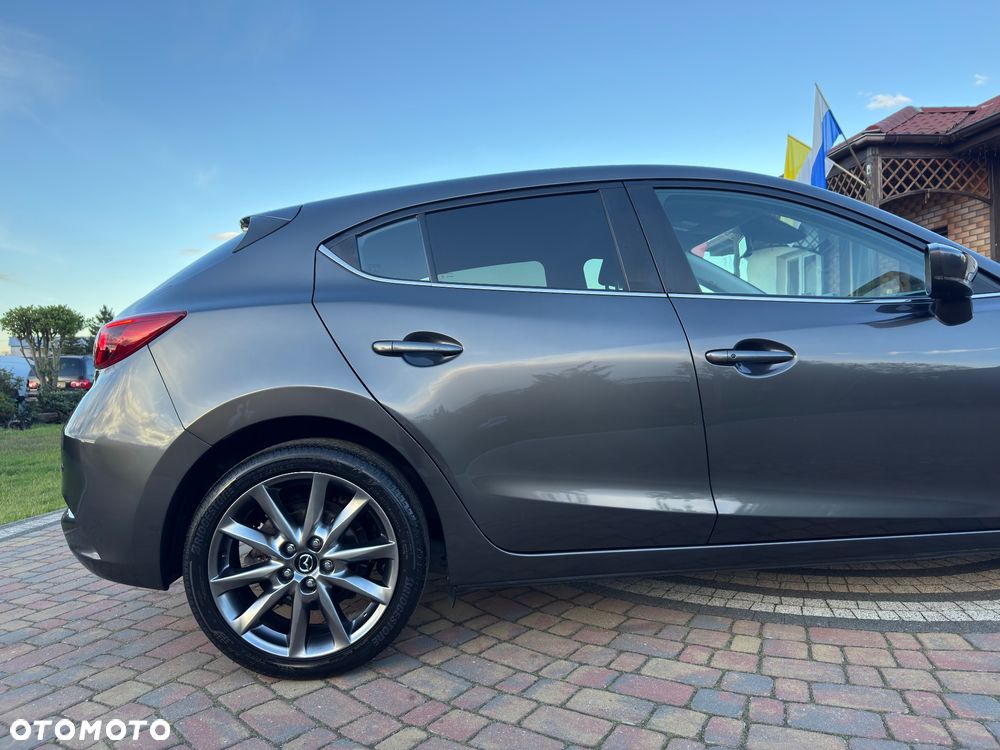 Mazda 3 - 16