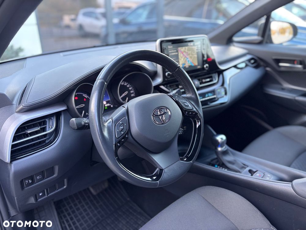 Toyota C-HR Business-Edition - 20