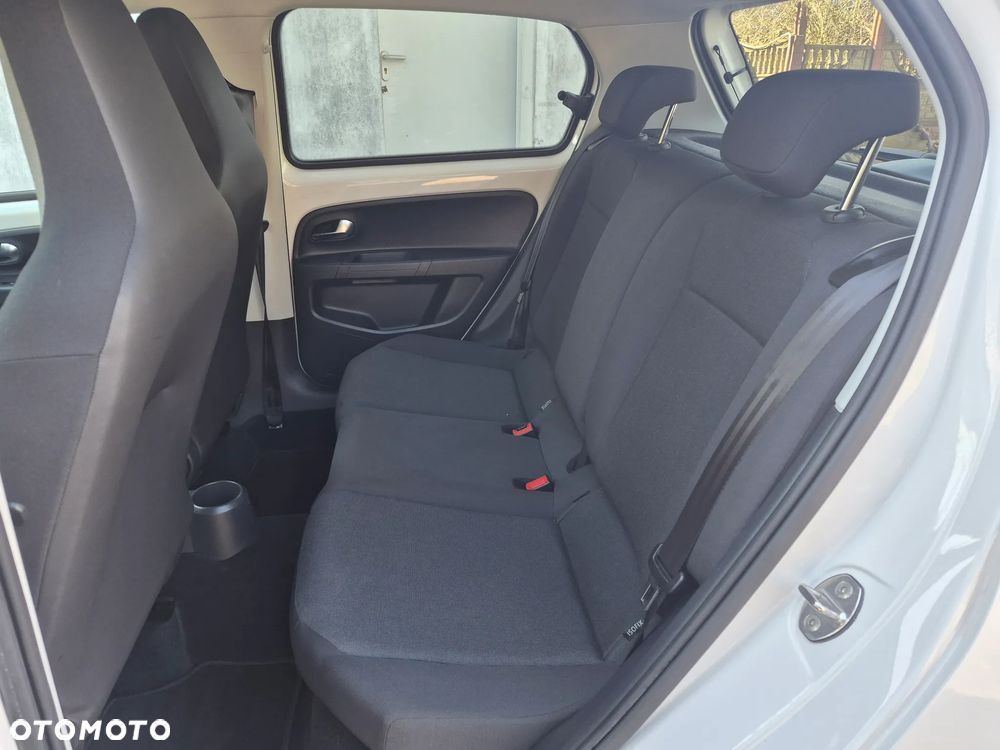 Volkswagen up! 1.0 move CityLine - 18