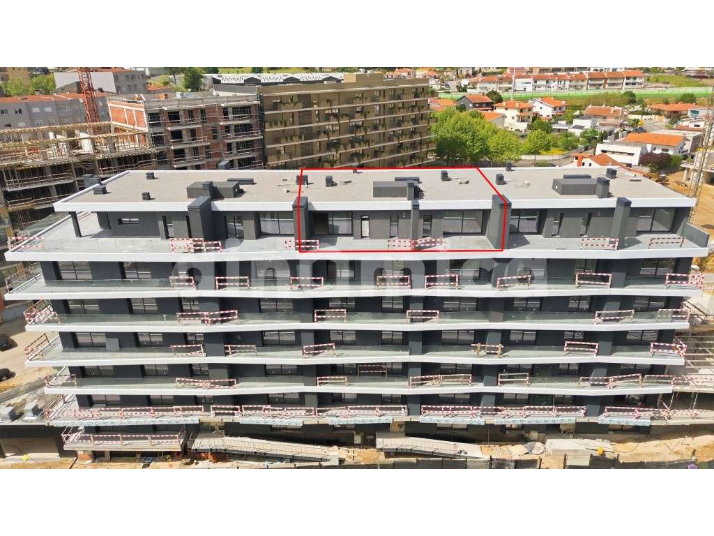 Penthouse T3 única com varandas panorâmicas Talvai - Grande imagem: 2/21