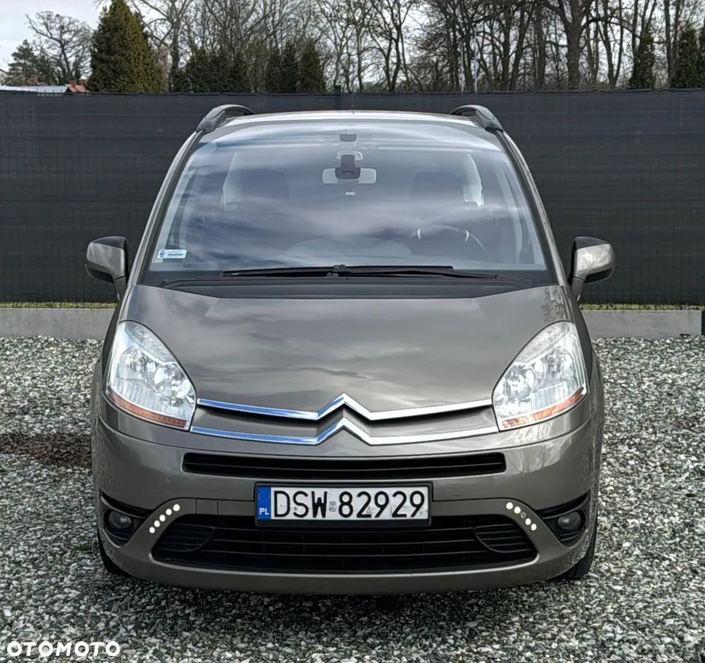 Citroën C4 Grand Picasso 1.8 16V Advance - 2