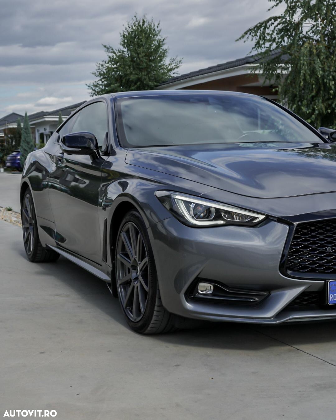 Infiniti Q60 - 11