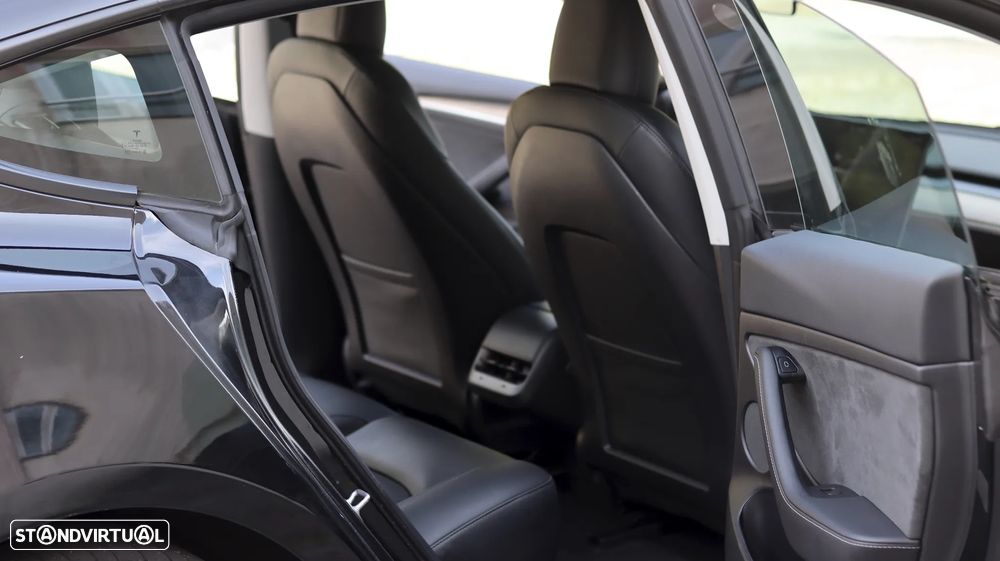 Tesla Model 3 Standard Range Plus RWD - 14