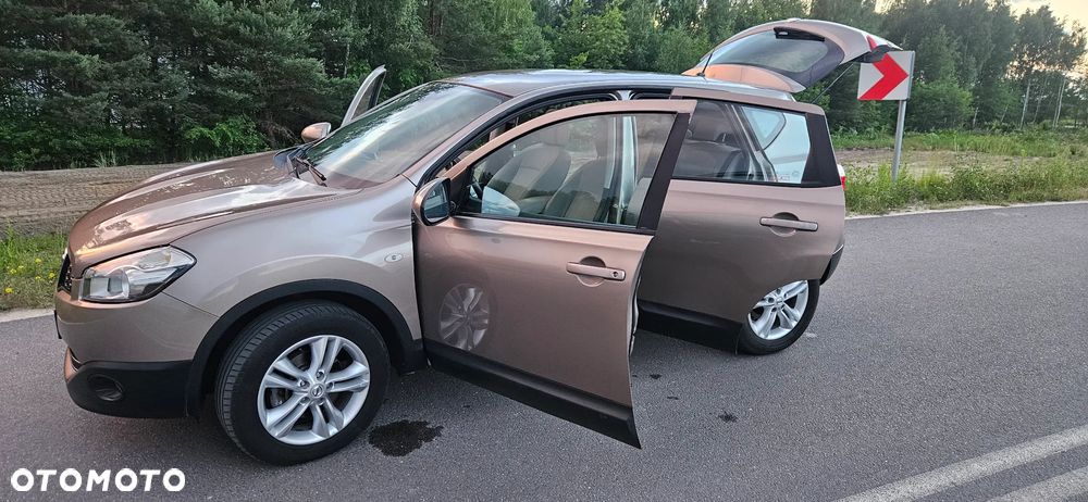 Nissan Qashqai 2.0 4x4 360 - 16