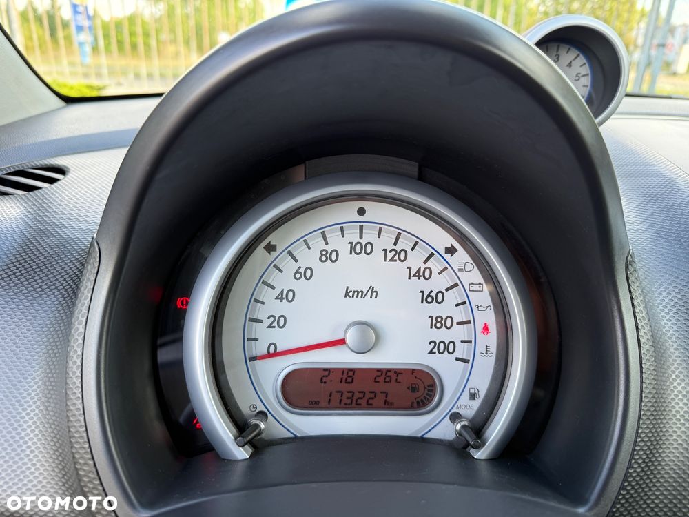 Suzuki Splash 1.0 Comfort - 16