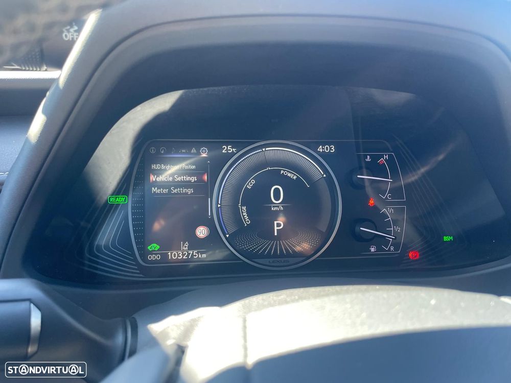 Lexus UX 250h Luxury - 22