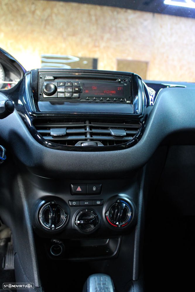 Peugeot 208 1.2 VTi Active - 28
