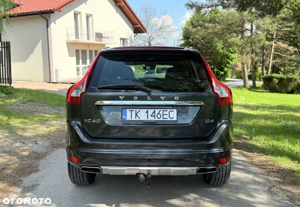 Volvo XC 60 D4 Geartronic Summum - 9