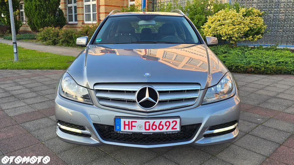 Mercedes-Benz Klasa C 180 BlueEFFICIENCY Avantgarde - 3