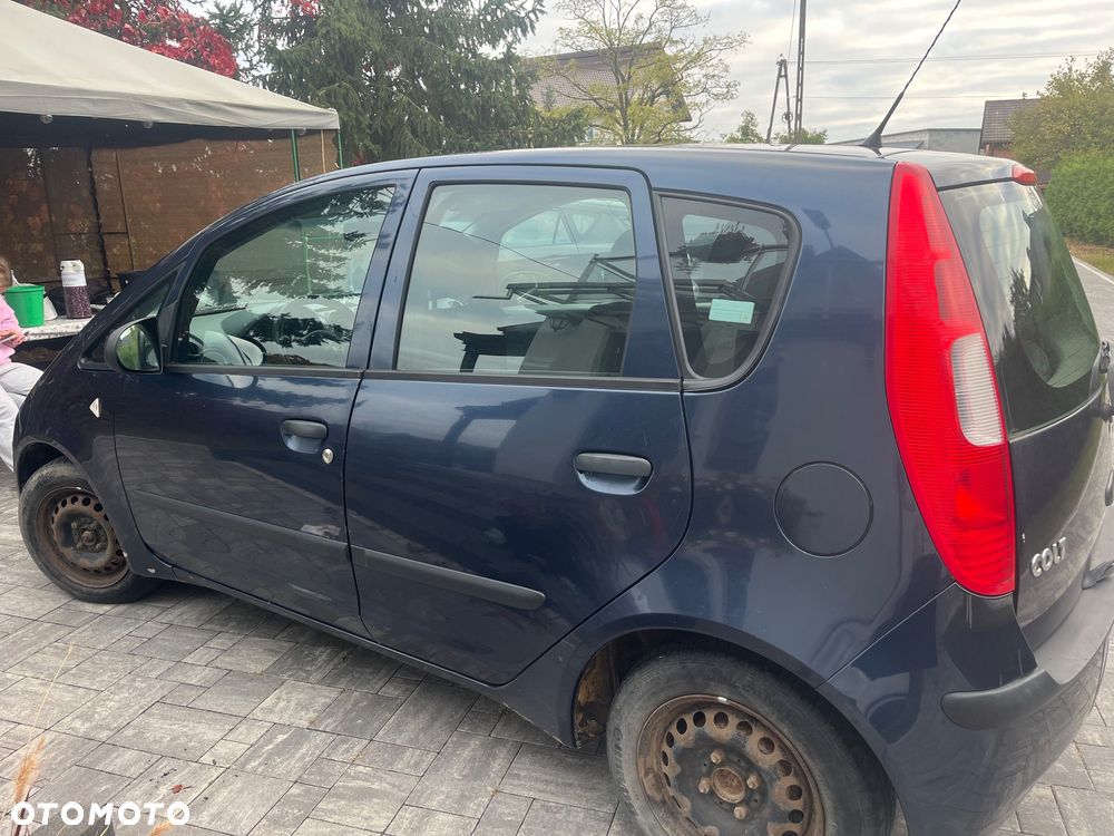 Mitsubishi Colt - 2