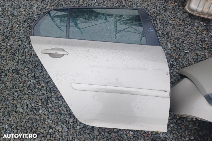 Usa spate dreapta Volkswagen VW Golf 5  [din 2003 pana  2009] seria Hatchback 5-usi 1.6 MT (102 hp) - 1