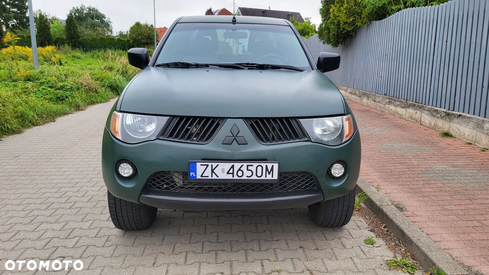 Mitsubishi L200 - 5