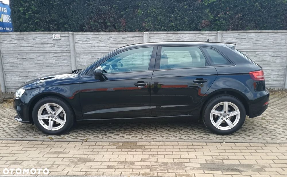 Audi A3 Sportback 30 TFSI - 19