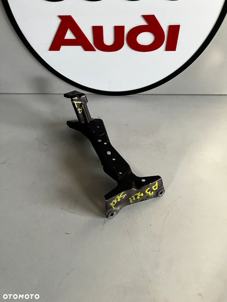 WSPORNIK BŁOTNIKA LEWY AUDI A3 8V 8V0821135A - 2