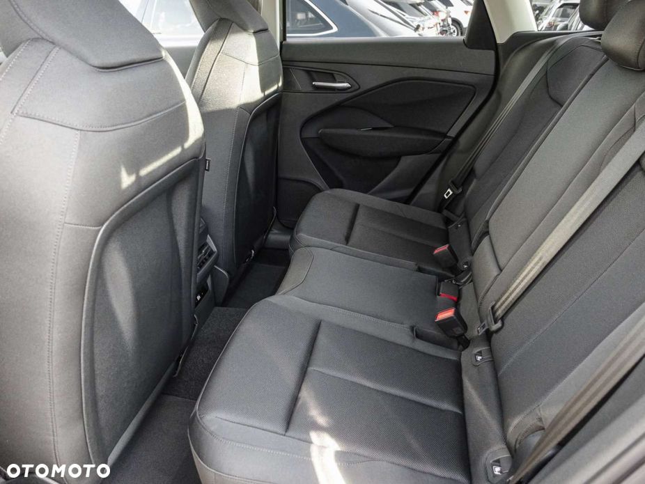Audi Q3 35 TFSI mHEV S-Line S tronic - 20