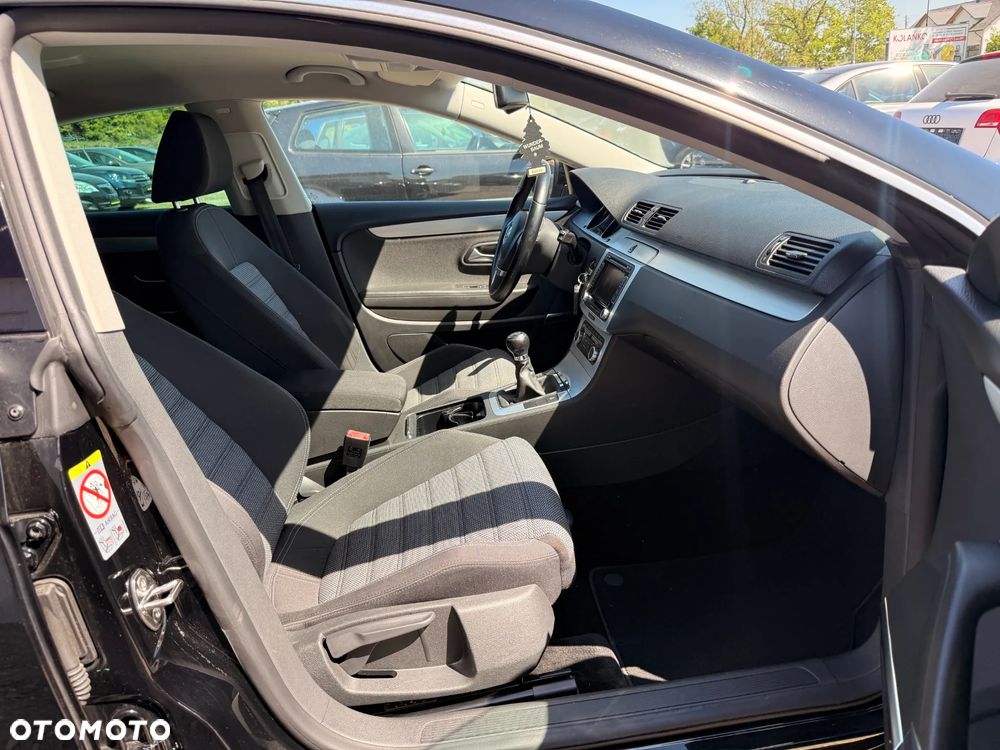 Volkswagen Passat CC 1.8 TSI Exclusive - 25