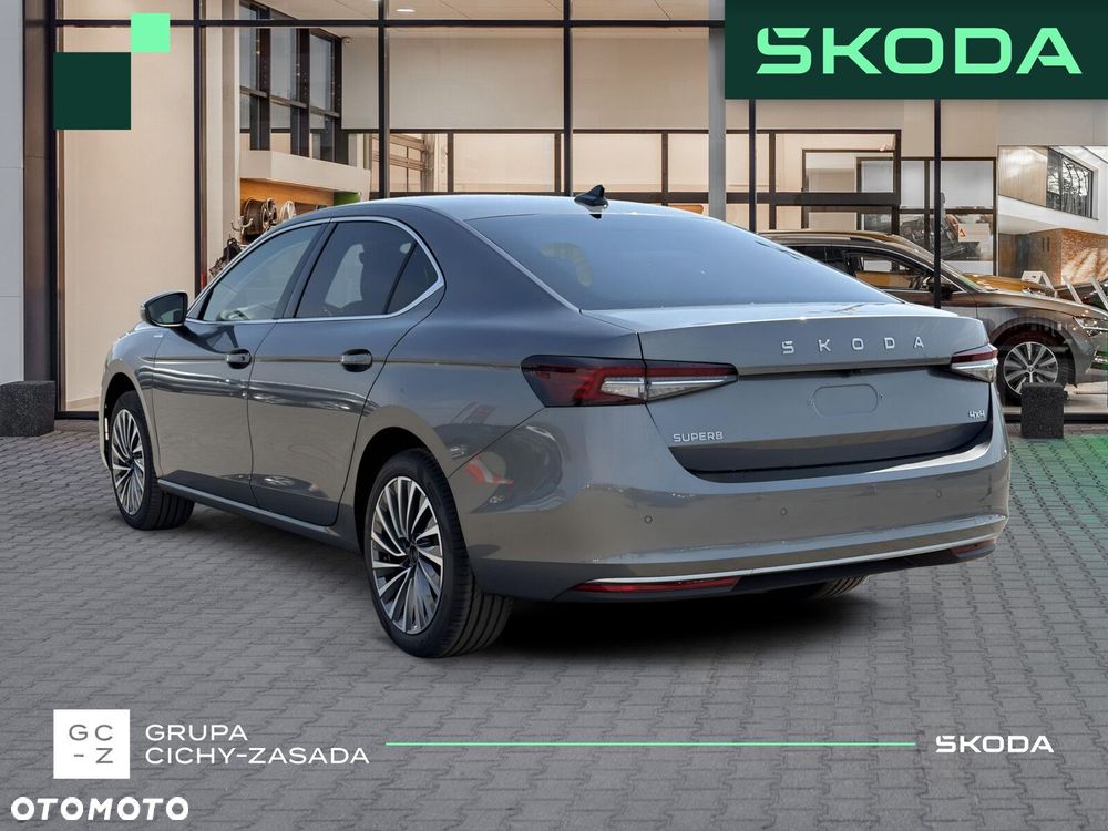 Skoda Superb 2.0 TDI SCR 4x4 L&K DSG - 4