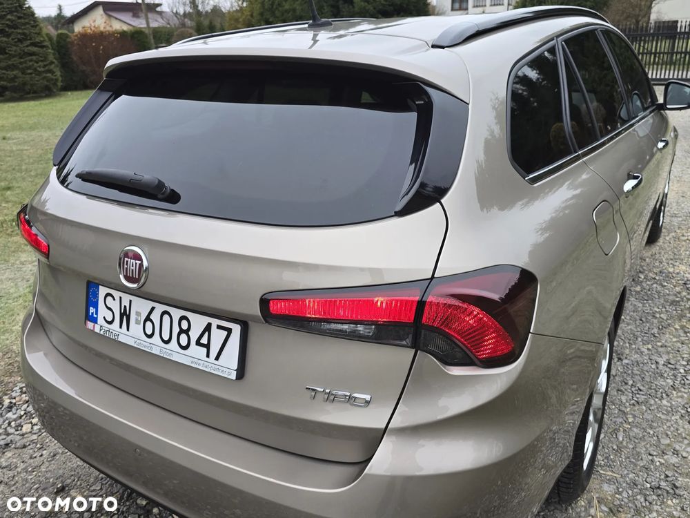 Fiat Tipo 1.4 16v Lounge EU6d - 40