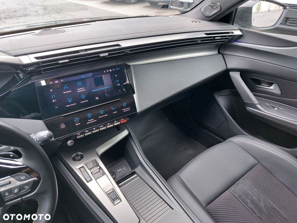 Peugeot 308 - 18