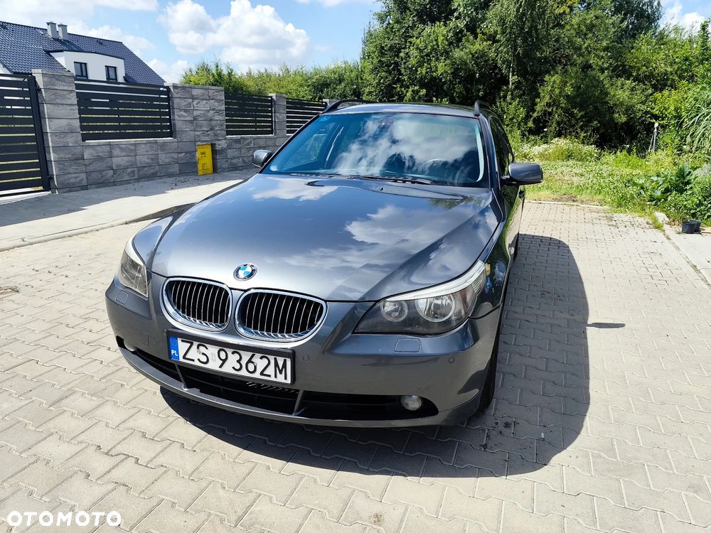 BMW Seria 5 525d - 1