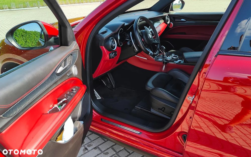 Alfa Romeo Stelvio 2.9 V6 Bi-Turbo Quadrifoglio Niring Q4 - 14