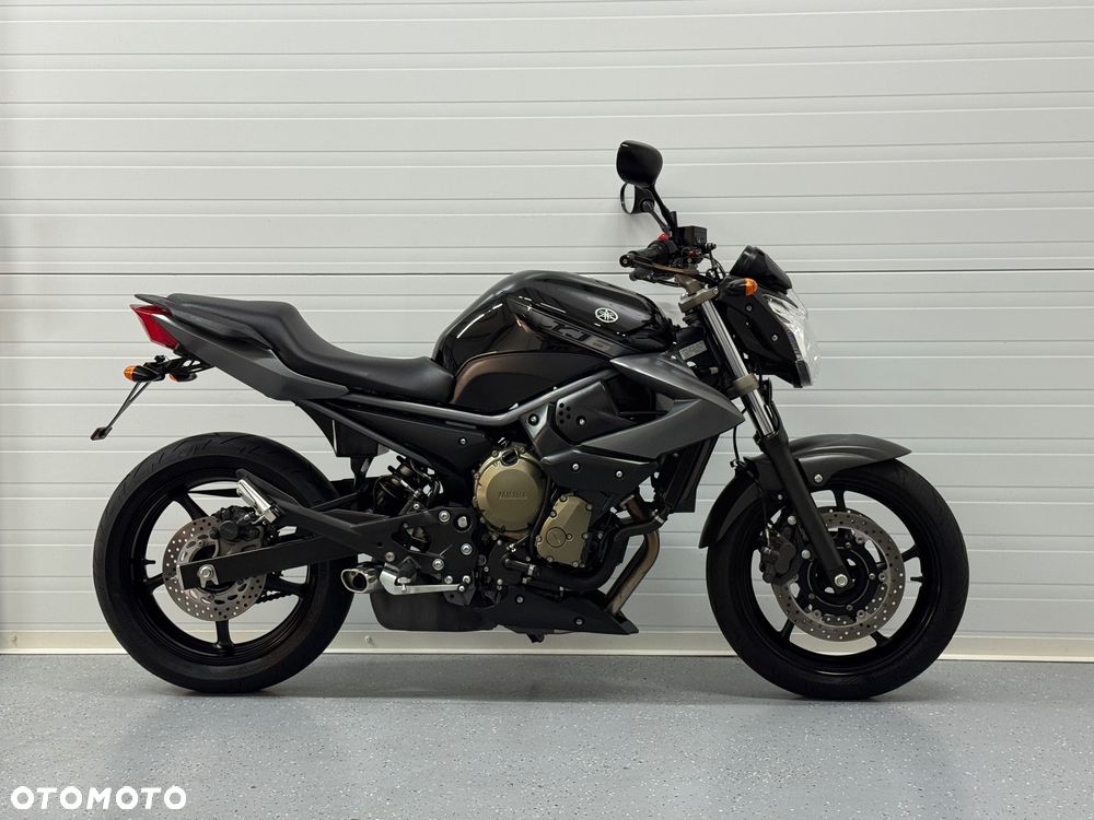 Yamaha XJ - 2