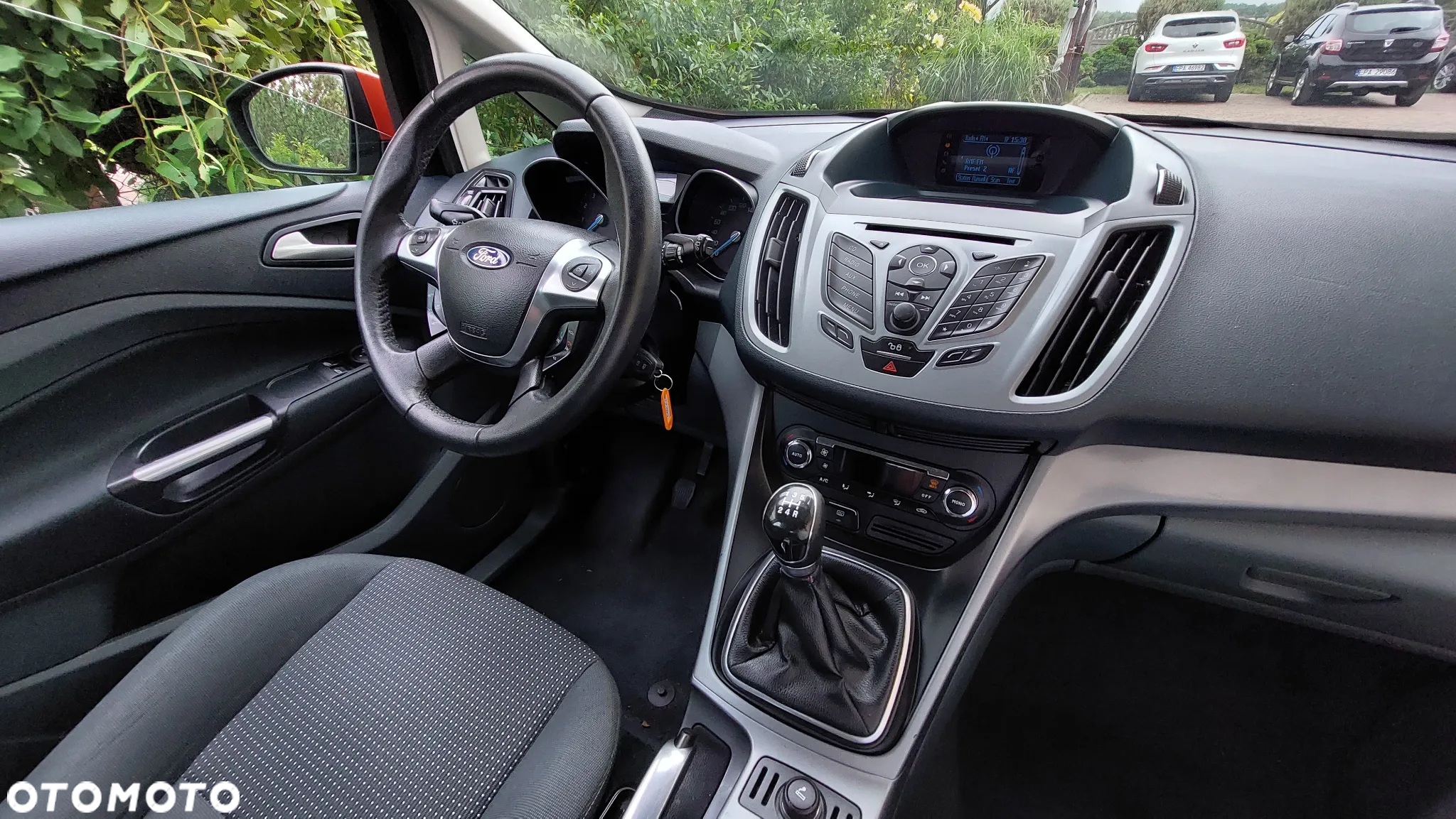 Ford C-MAX 1.6 Ambiente - 19