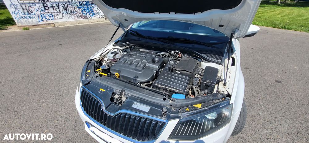 Skoda Octavia 2.0 TDI Style - 24