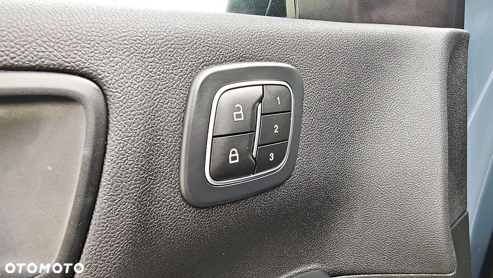 Ford Escape - 25