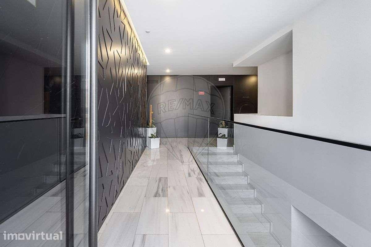 Apartamento T2 para arrendamento - Grande imagem: 2/24