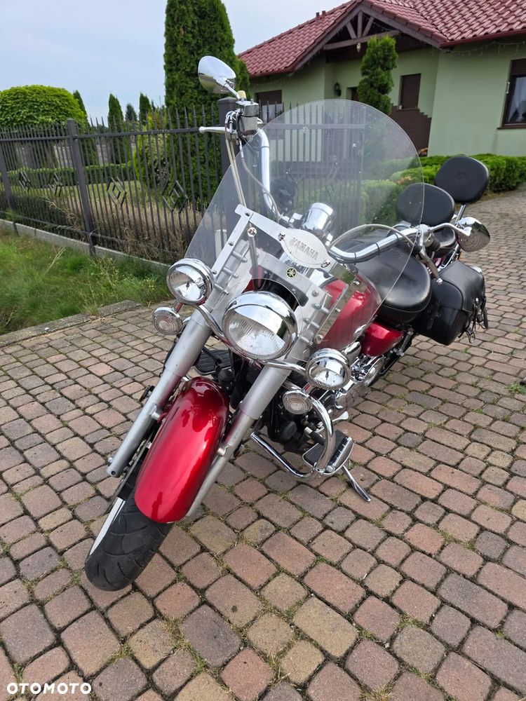 Yamaha Road Star - 2