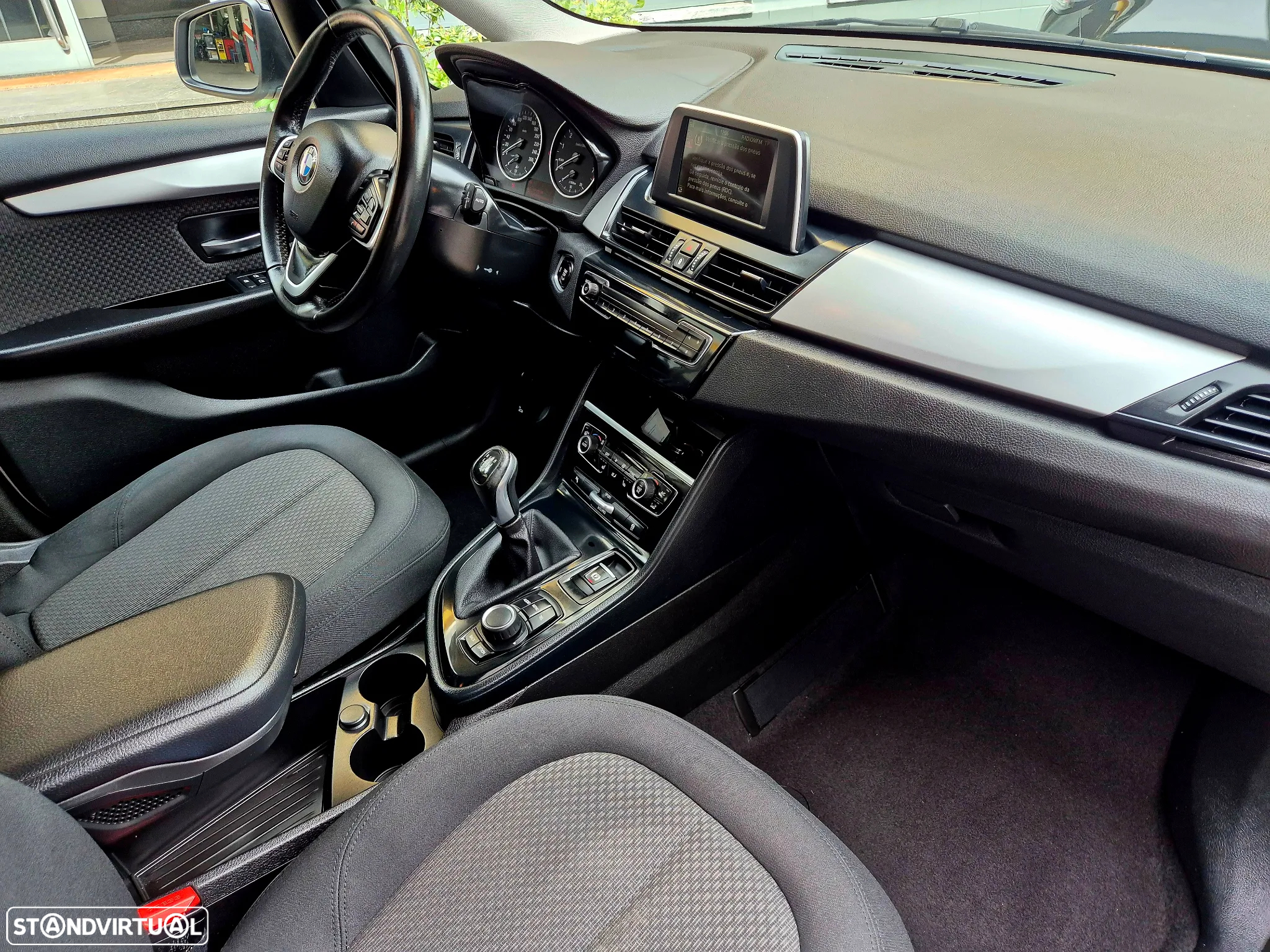BMW 218 Active Tourer i Line Sport - 43