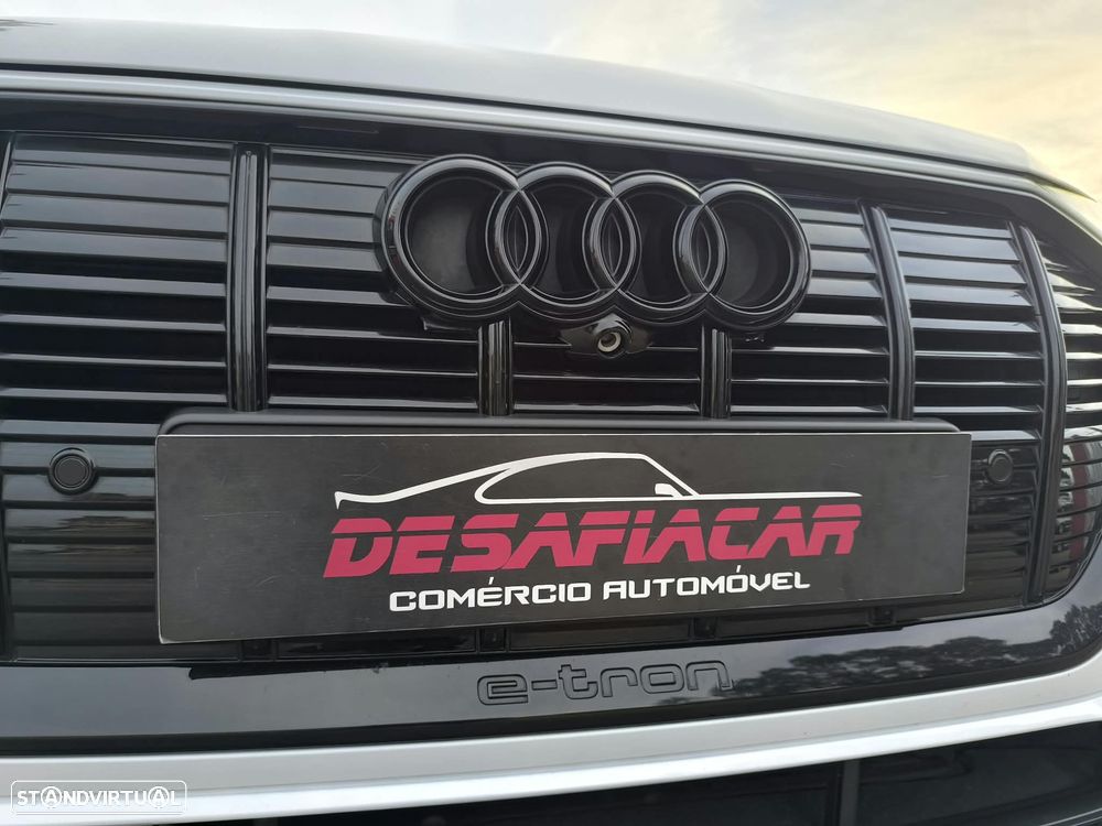 Audi e-tron 55 quattro S line - 10