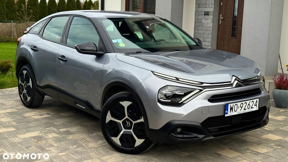 Citroën C4 BlueHDi 110 Stop&Start SHINE - 1