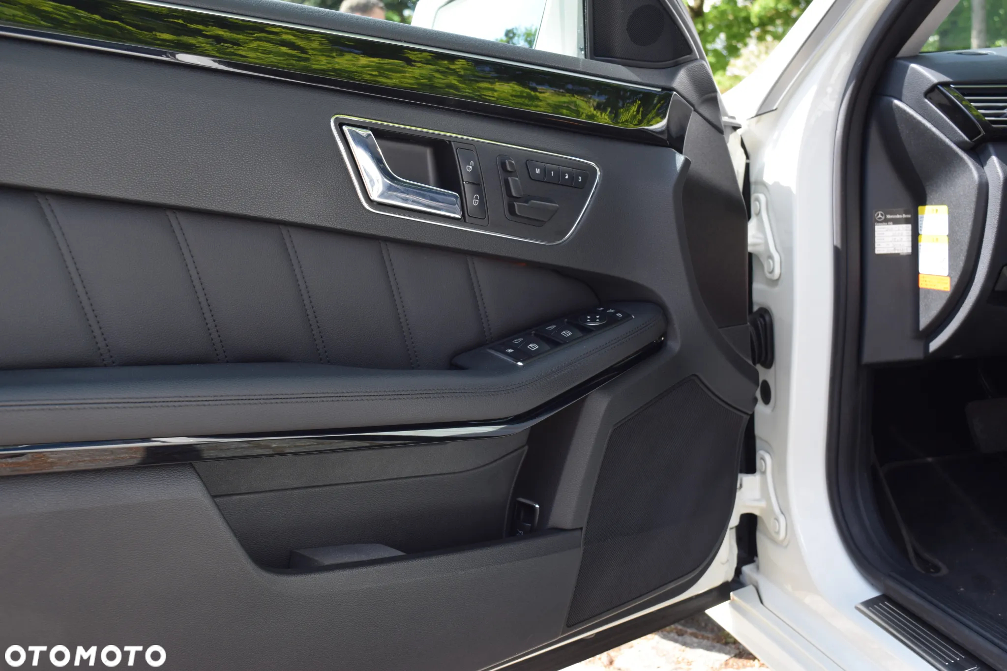 Mercedes-Benz Klasa E 350 4-Matic Avantgarde - 27