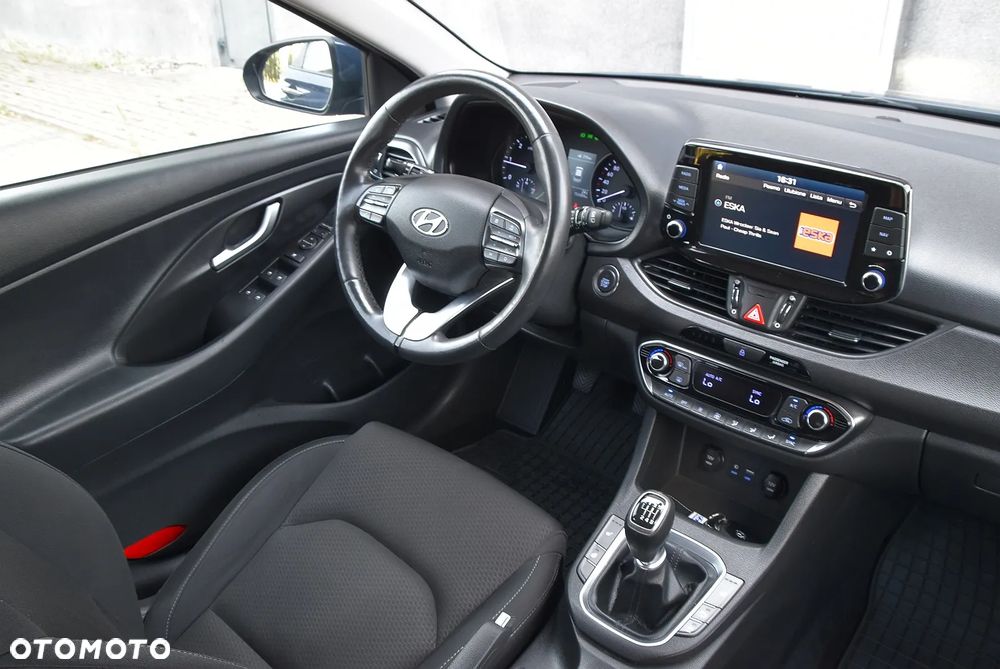 Hyundai i30 1.6 CRDI Prime - 19