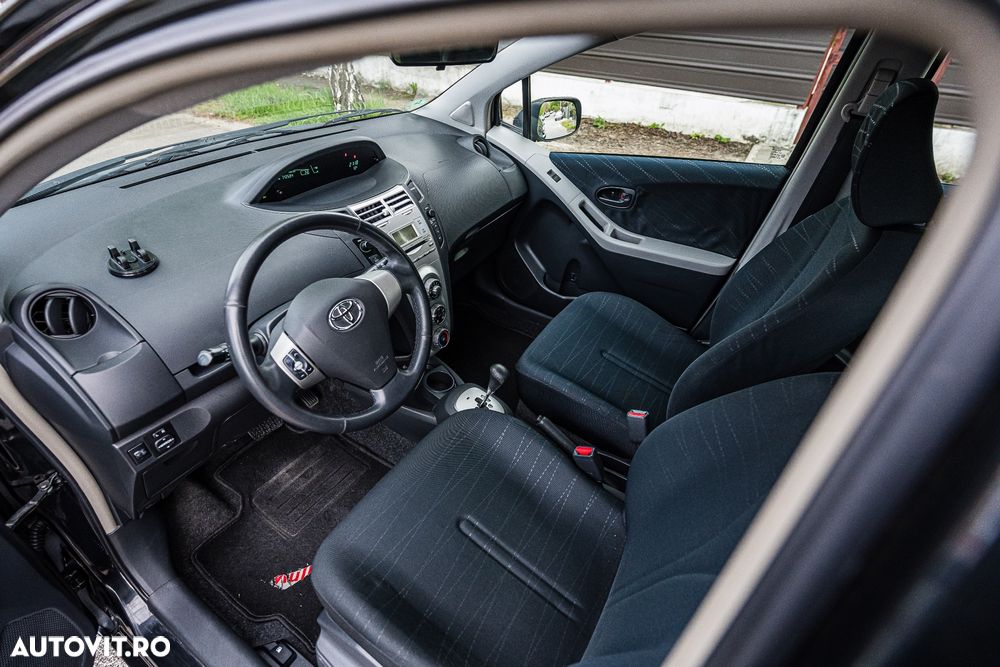 Toyota Yaris 1.3 Automatik Sol - 9