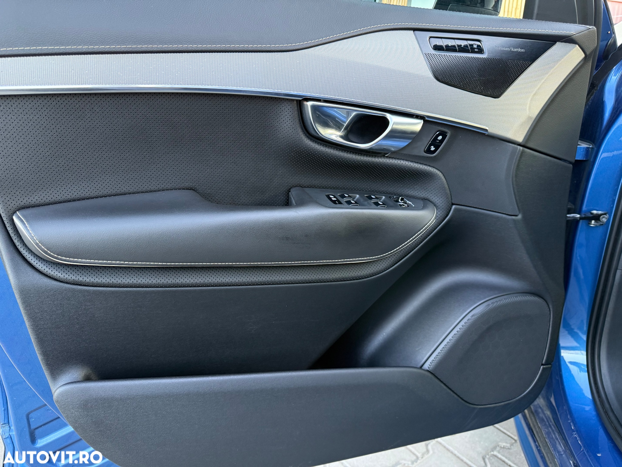 Volvo XC 90 T8 AWD Recharge Geartronic RDesign - 15