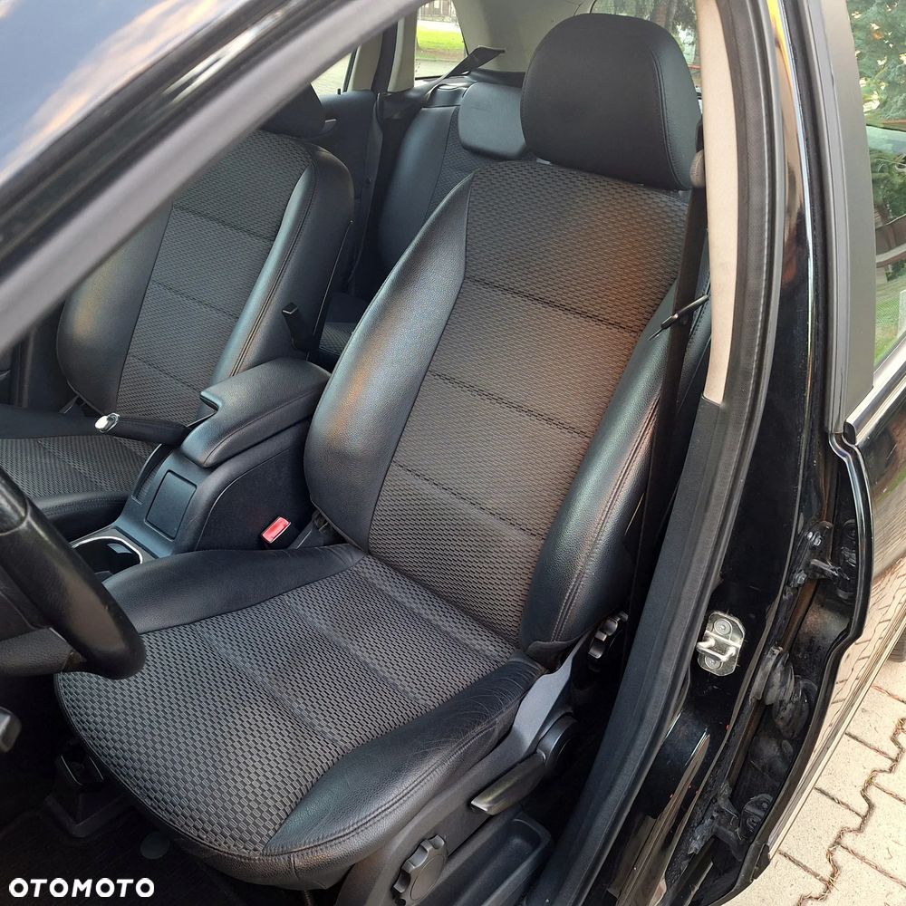 Mercedes-Benz Klasa B 200 CDI - 11