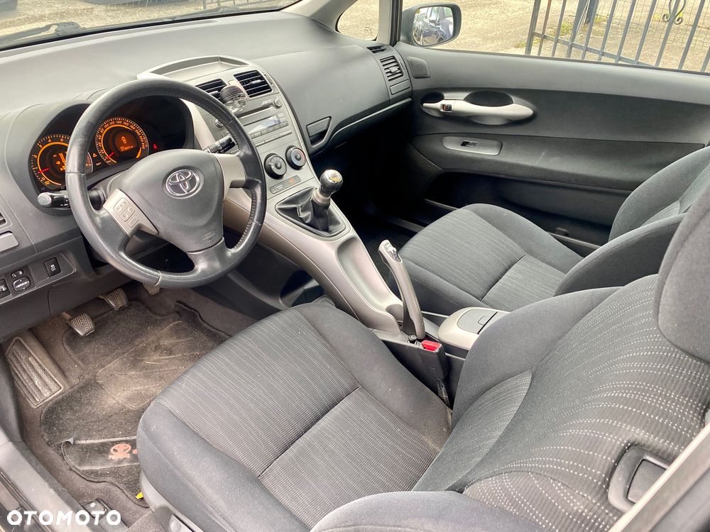Toyota Auris 1.6 VVT-i Sol - 8