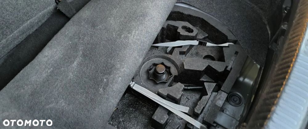 Volkswagen Scirocco 2.0 TDI Match - 18