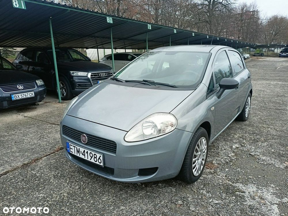 Fiat Grande Punto - 10