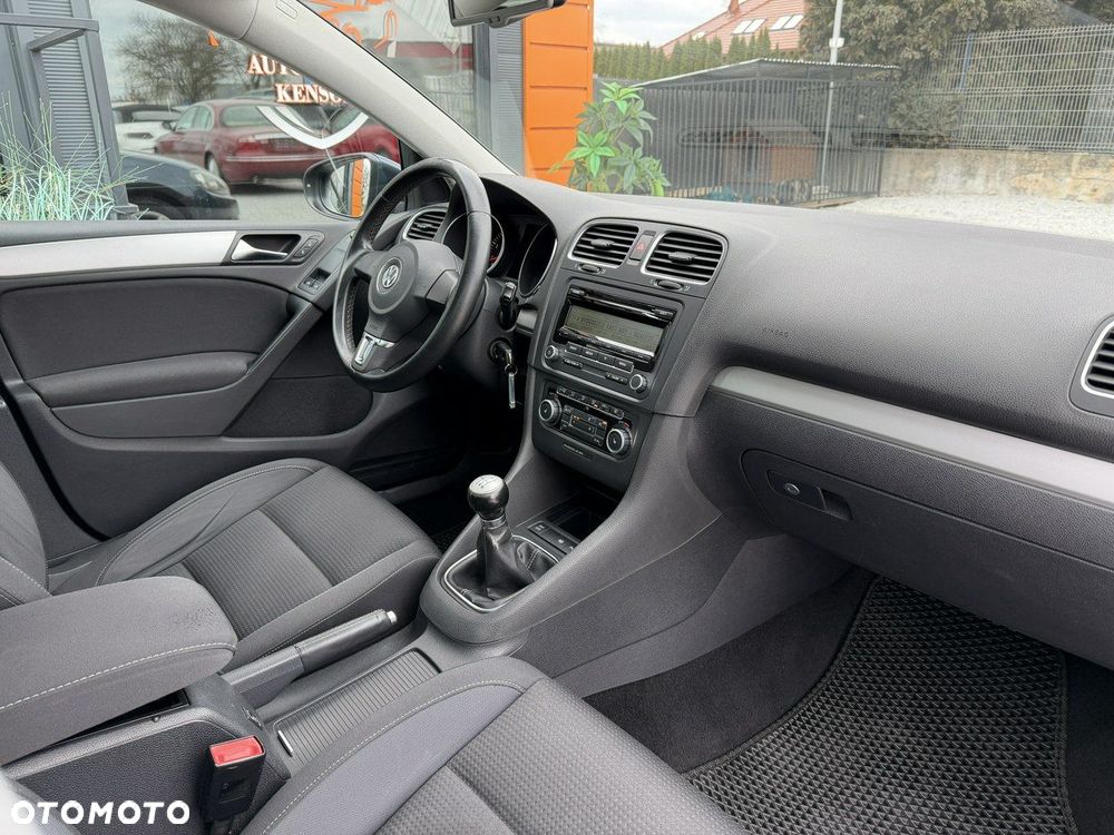 Volkswagen Golf 1.4 TSI Tour - 25