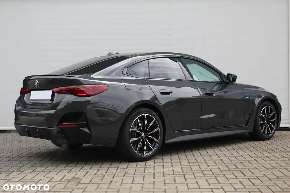 BMW Seria 4 420d xDrive mHEV M Sport - 4