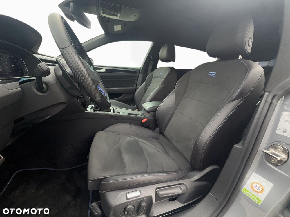 Volkswagen Arteon Shooting Brake - 23