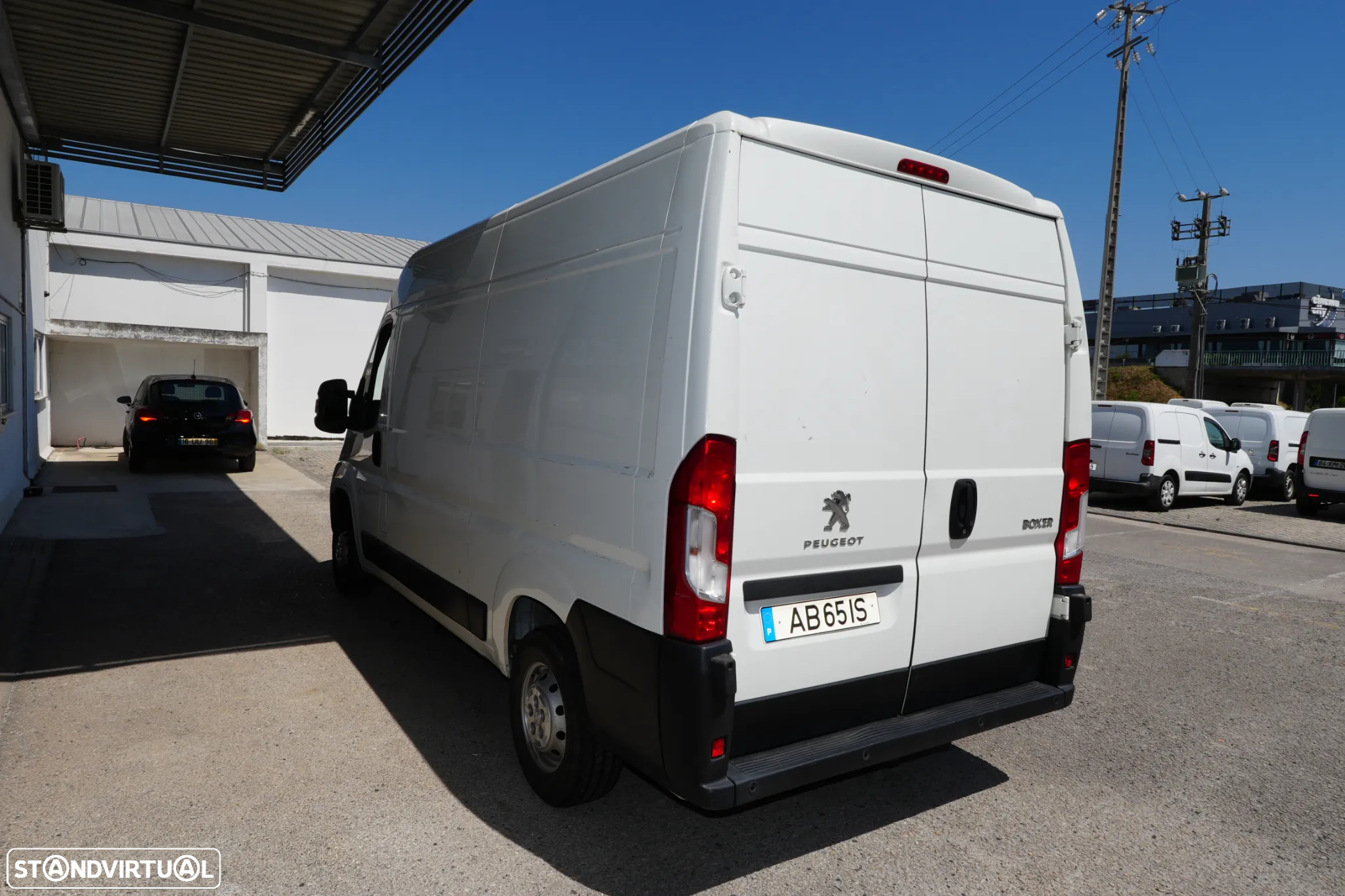 Peugeot Boxer L2H2 2.2 BlueHDI 140cv - 4