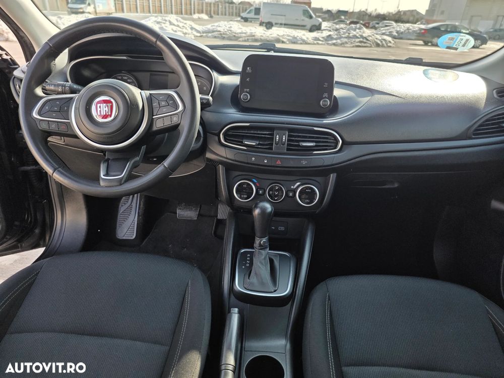 Fiat Tipo 1.5 130 CP MHEV DCT7 Cross - 7