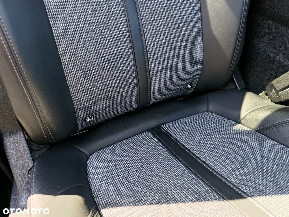 Peugeot 3008 1.2 PureTech Allure - 31