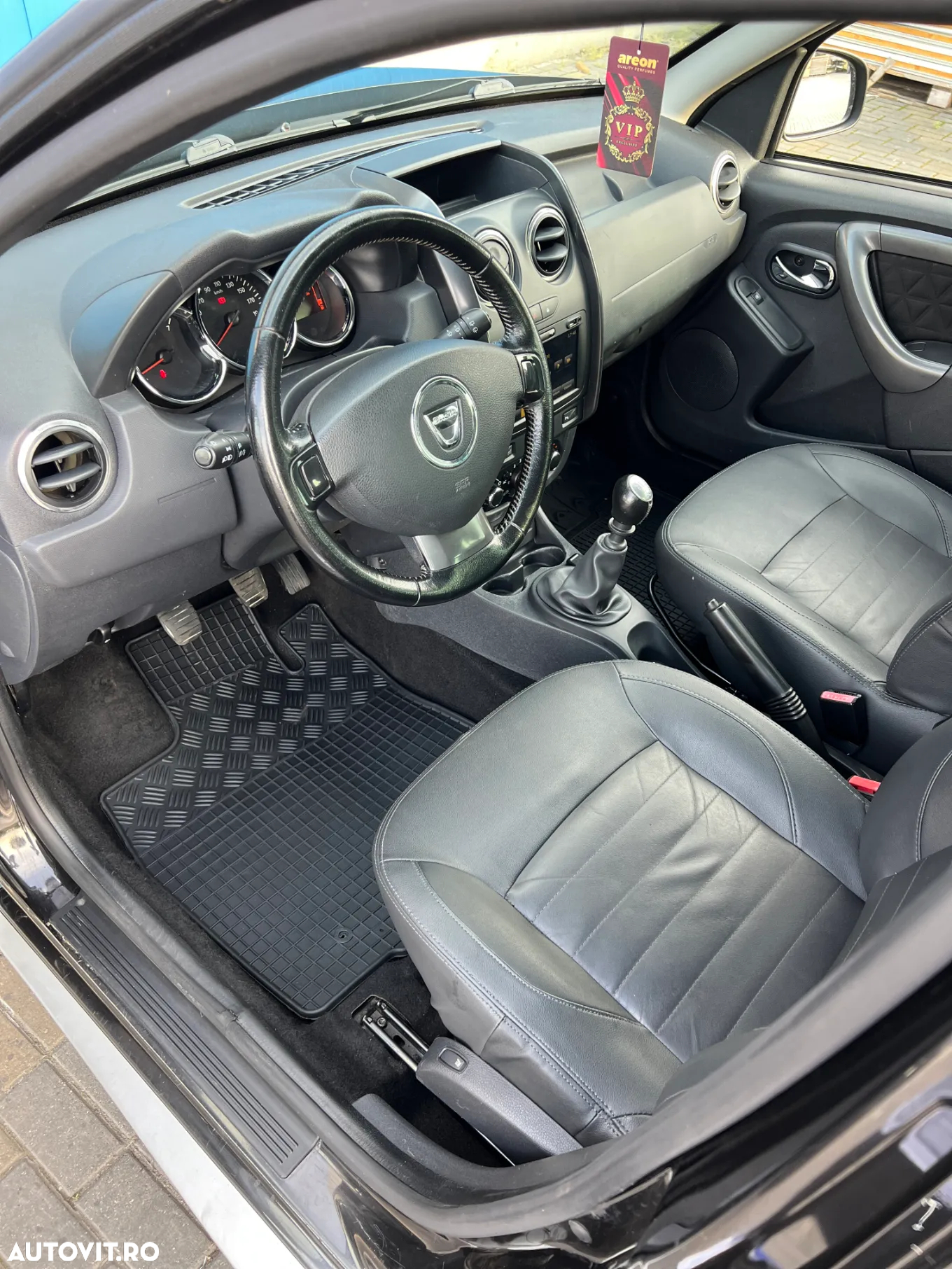 Dacia Duster 1.5 dCi 4x2 Prestige - 14
