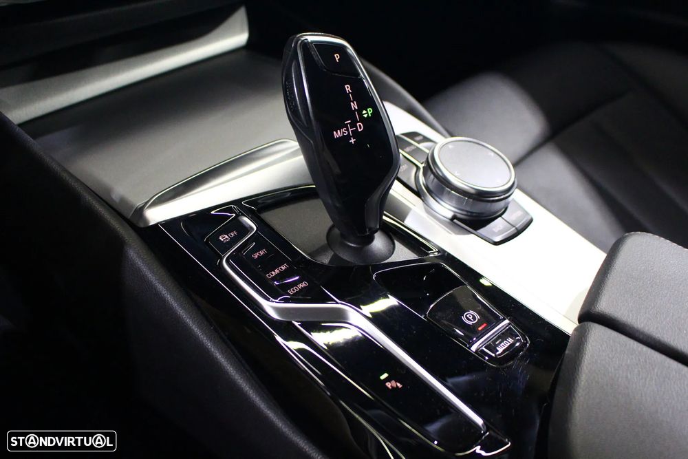 BMW 520 d Auto - 31